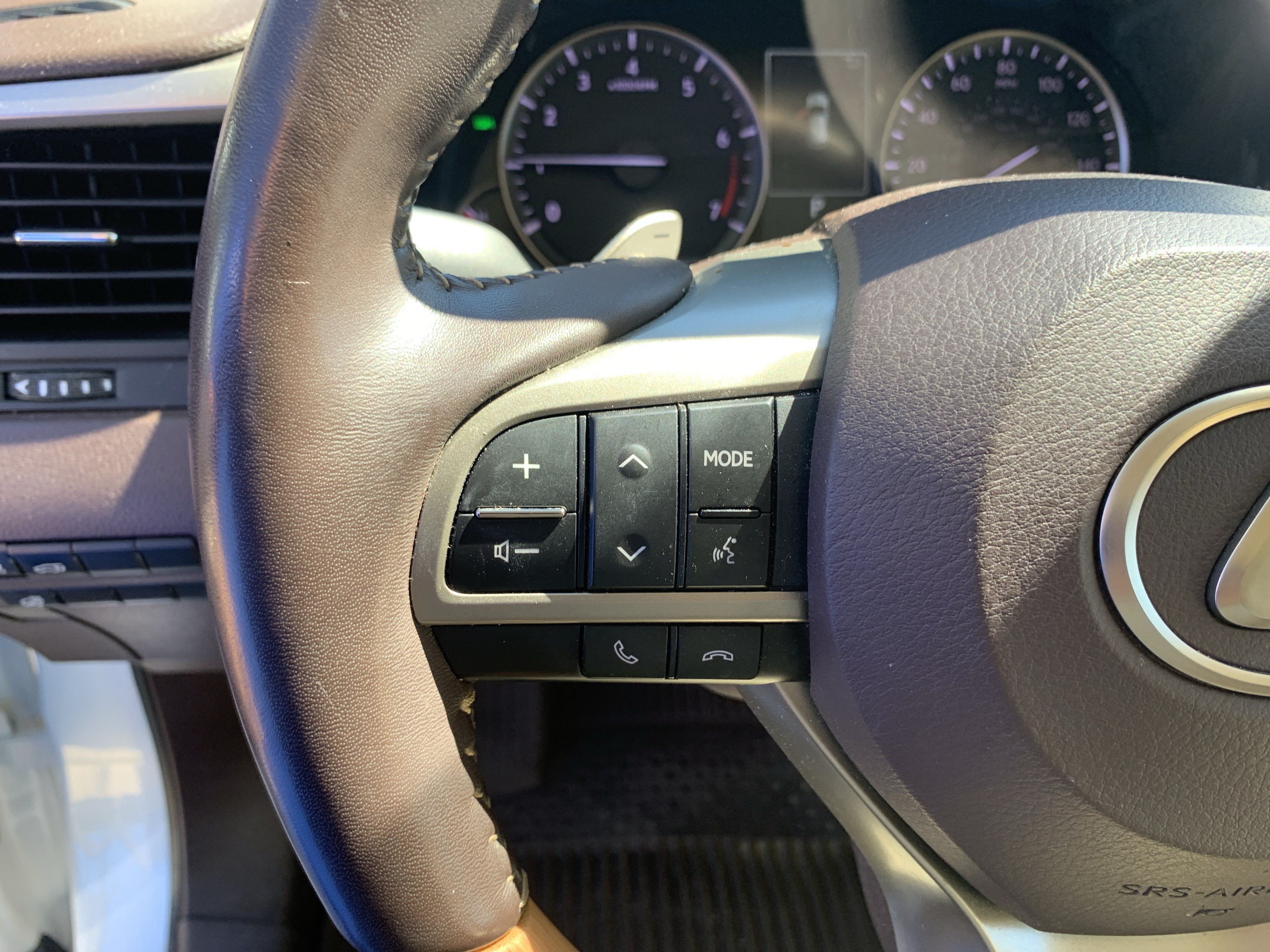 Used 2020 Lexus RX 350 AWD w/ Premium Package image 19