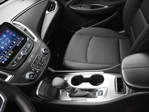 Used 2024 Chevrolet Malibu LT FWD image 20