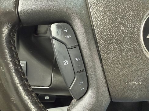 Used 2021 Chevrolet Express 2500 w/ Driver Convenience Package image 30