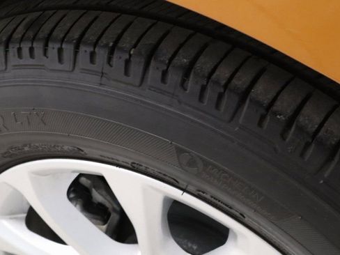 Used 2019 Chevrolet Equinox LT image 20