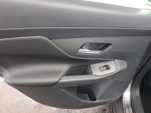 New 2026 Nissan Sentra SR w/ SR Premium Package image 19