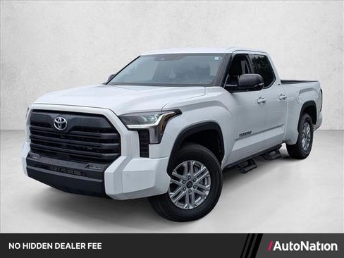 Used 2022 Toyota Tundra SR5 w/ SR5 Premium Package AWD/4WD image 1