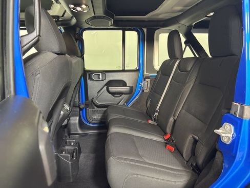 Used 2023 Jeep Wrangler Unlimited Sport AWD/4WD image 21