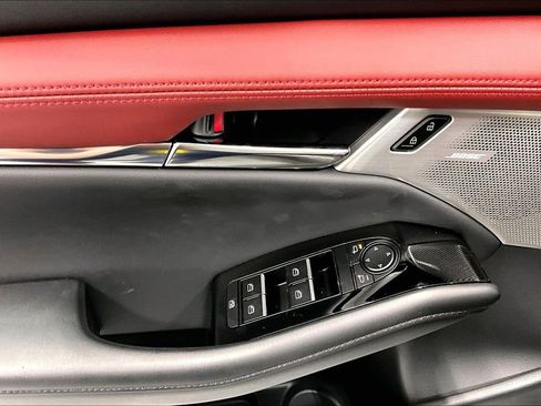 New 2026 MAZDA MAZDA3 2.5 S Hatchback w/ Premium Pkg image 19