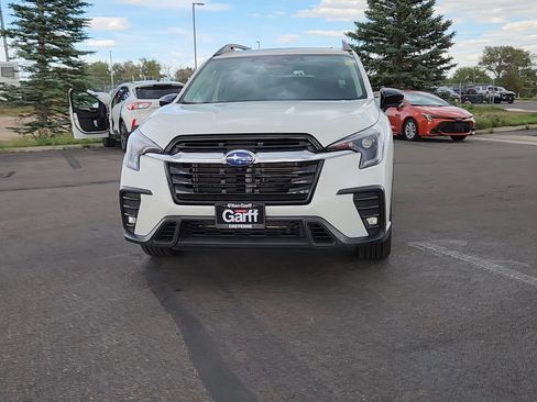 Used 2024 Subaru Ascent Limited w/ Technology Package AWD/4WD image 4