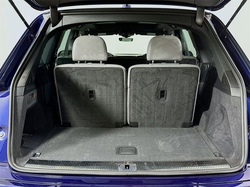 Used 2022 Audi SQ7 Premium Plus w/ SQ7 Executive Package image 16