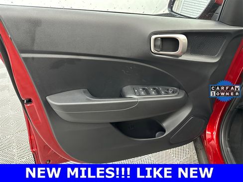 Used 2026 Hyundai Venue SE image 10