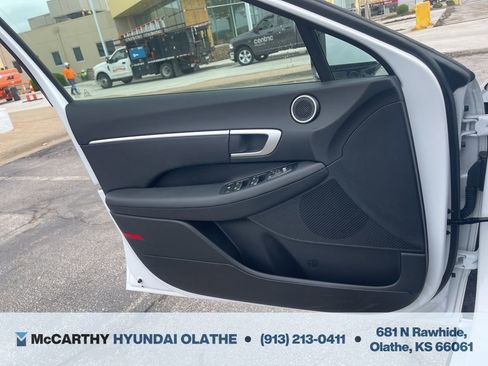 New 2025 Hyundai Sonata SEL FWD image 28