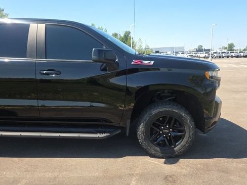 Used 2020 Chevrolet Silverado 1500 LT Trail Boss AWD/4WD image 4