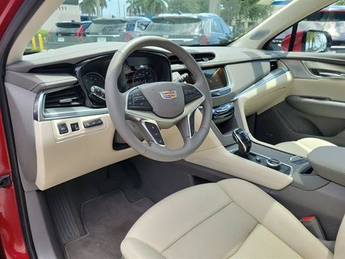 Certified 2023 Cadillac XT5 Premium Luxury w/ Technology Package FWD image 18