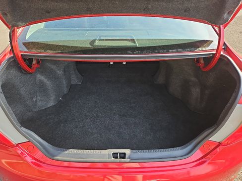 Used 2012 Toyota Camry SE image 29