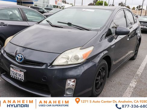 Used 2010 Toyota Prius Five FWD image 1
