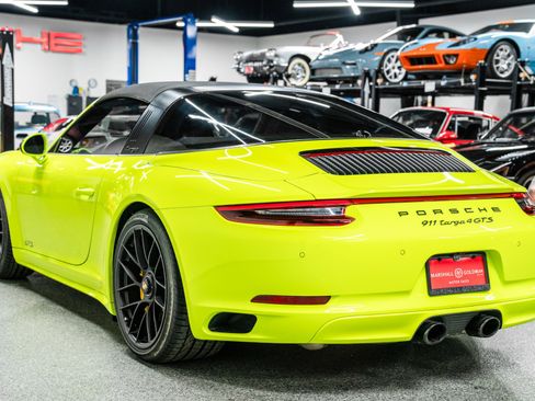 Used 2018 Porsche 911 Targa 4 GTS image 6