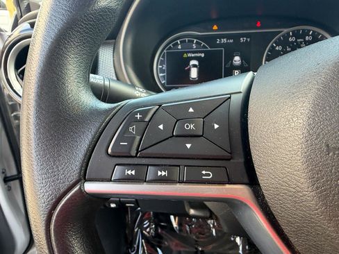 Used 2019 Nissan Kicks SV image 25