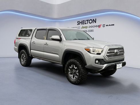 Used 2016 Toyota Tacoma image 7