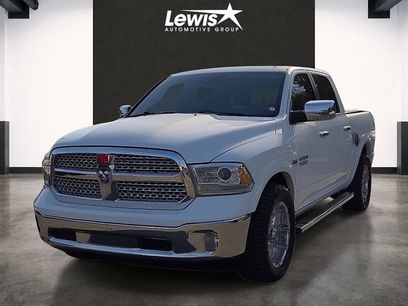 Used 2015 RAM 1500 Laramie w/ Convenience Group