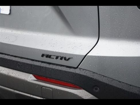 New 2026 Chevrolet Equinox ACTIV w/ LPO, Floor Liner Package FWD image 29