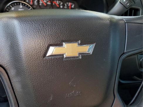 Used 2018 Chevrolet Silverado 1500 Custom w/ Custom Value Package image 9