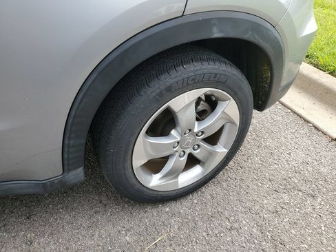 Used 2019 Honda HR-V LX image 9