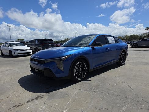 New 2025 Kia K4 GT-Line w/ GT-Line Sunroof Package image 4