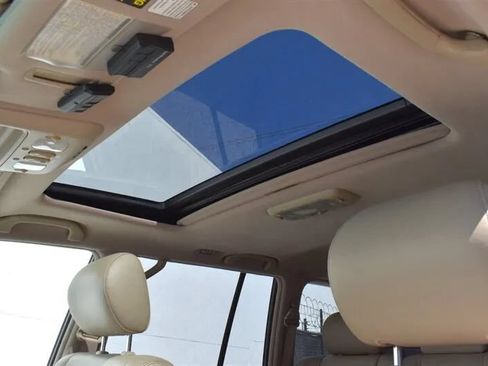 Used 2007 Lexus LX 470 4WD image 12