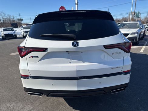 Used 2023 Acura MDX A-Spec image 6