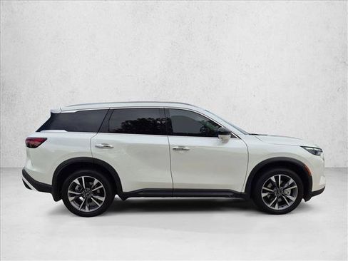 Used 2025 INFINITI QX60 Luxe FWD image 4