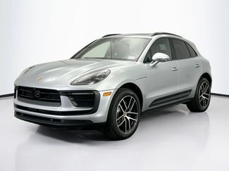 Used 2026 Porsche Macan AWD/4WD video 1