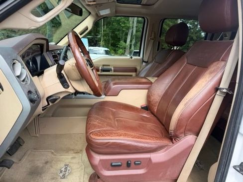 Used 2012 Ford F250 King Ranch w/ King Ranch w/Chrome Pkg AWD/4WD image 13
