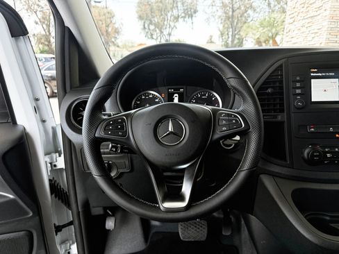 Used 2023 Mercedes-Benz Metris Passenger image 17
