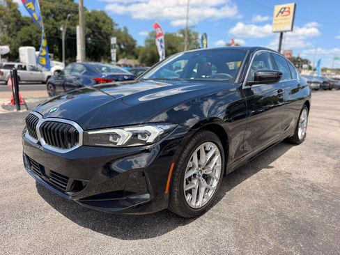 Used 2025 BMW 330i xDrive Sedan AWD/4WD image 2