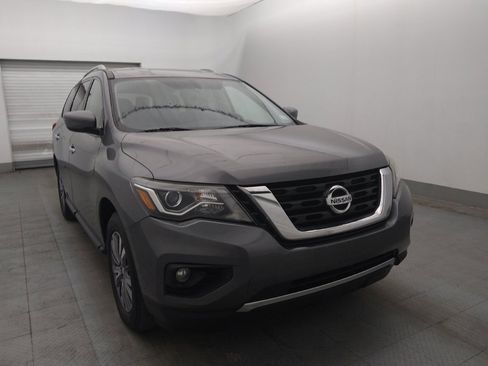 Used 2020 Nissan Pathfinder SV FWD image 13