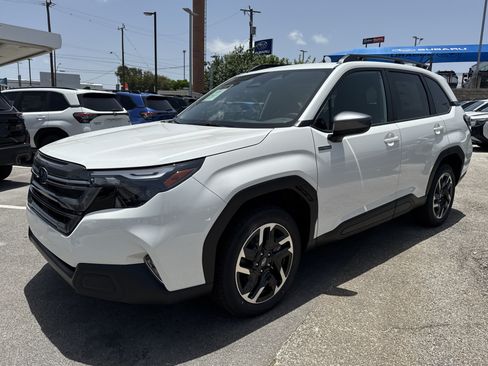 New 2026 Subaru Forester Premium AWD/4WD image 7