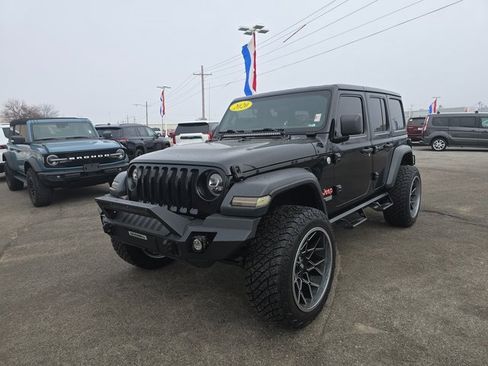 Used 2020 Jeep Wrangler Unlimited Sport image 9