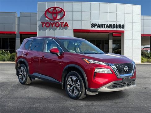 Used 2023 Nissan Rogue SV image 1