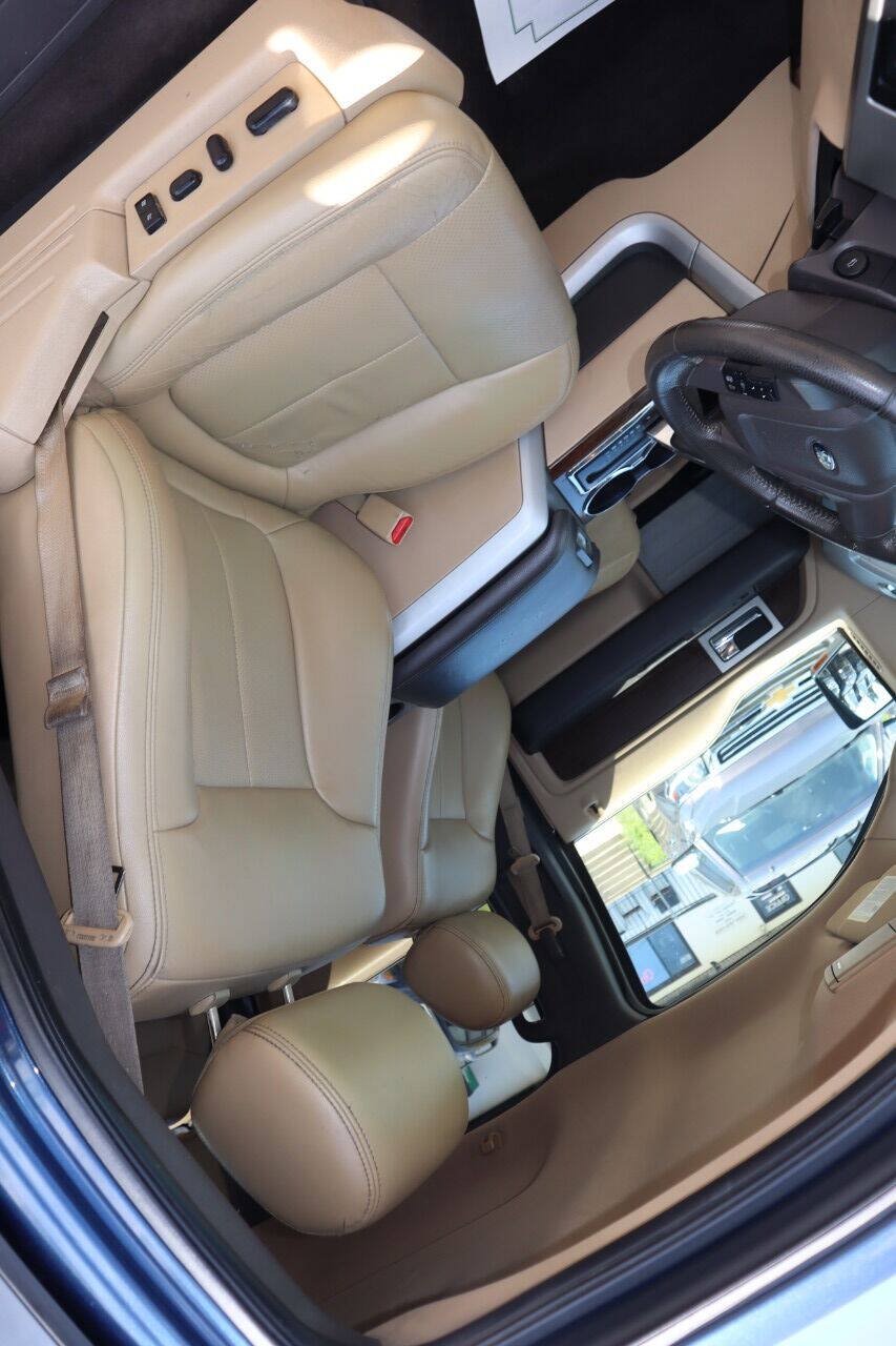 Used 2014 Ford F150 Lariat w/ Equipment Group 501A Mid RWD image 12