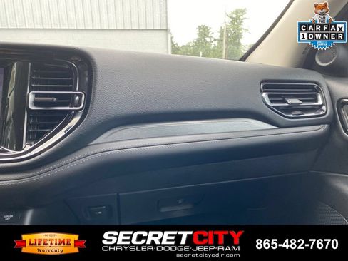 Used 2022 Dodge Durango SXT w/ Anodized Platinum Package RWD image 14