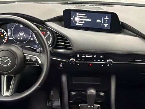 Used 2025 MAZDA MAZDA3 s image 17
