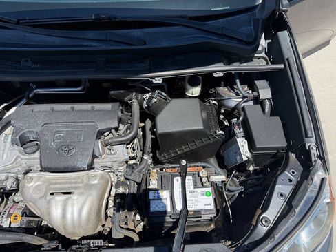 Used 2014 Toyota RAV4 Limited w/ Technology Package FWD image 13