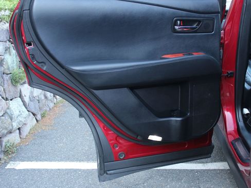 Used 2011 Lexus RX 450h AWD image 14