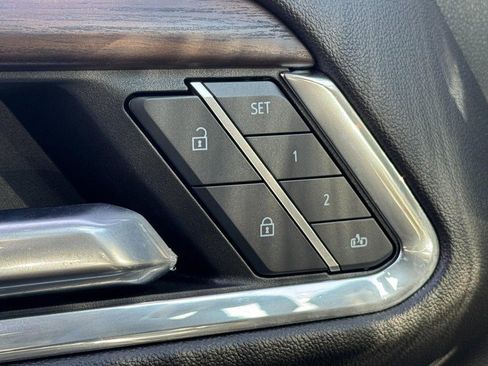 Used 2024 GMC Sierra 1500 SLT w/ SLT Premium Package image 15