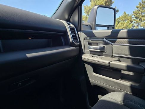 New 2026 RAM 3500 Big Horn AWD/4WD image 26