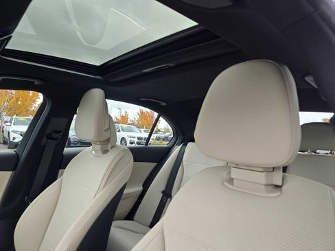 Used 2025 Mercedes-Benz C 300 C 300 image 24