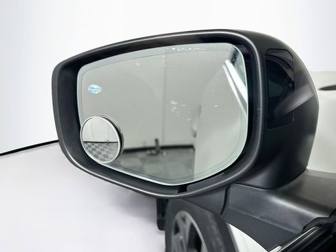 Used 2022 Subaru Outback Limited AWD/4WD image 16