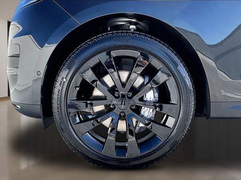New 2026 Land Rover Range Rover Sport SE AWD/4WD image 13
