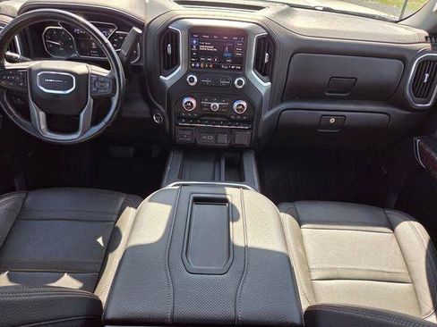 Used 2021 GMC Sierra 3500 Denali w/ Denali Ultimate Package image 12