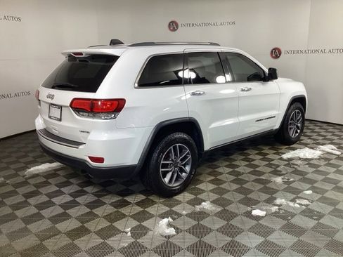 Used 2020 Jeep Grand Cherokee Limited w/ Luxury Group II image 4