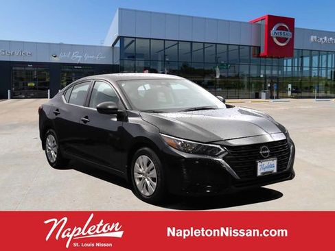 Used 2024 Nissan Sentra S image 1