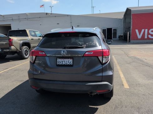 Used 2019 Honda HR-V EX image 6