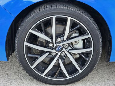 Used 2024 Subaru Impreza 2.0i Sport image 9